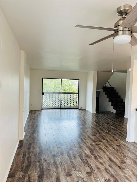 Tiny photo for 850 W 157th St #6, Gardena, CA 90247 (MLS # SB25091131)