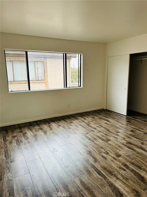 Tiny photo for 850 W 157th St #6, Gardena, CA 90247 (MLS # SB25091131)