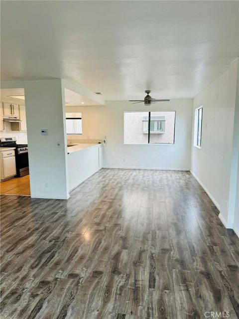 Tiny photo for 850 W 157th St #6, Gardena, CA 90247 (MLS # SB25091131)