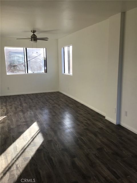 Tiny photo for 850 W 157th St #6, Gardena, CA 90247 (MLS # SB25091131)