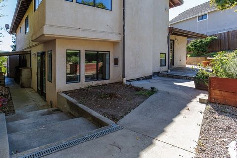 Tiny photo for 855 Mirada Drive, San Luis Obispo, CA 93405 (MLS # SC26048731)