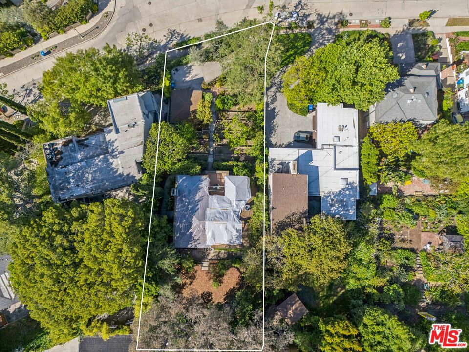 10294 Cresta Drive