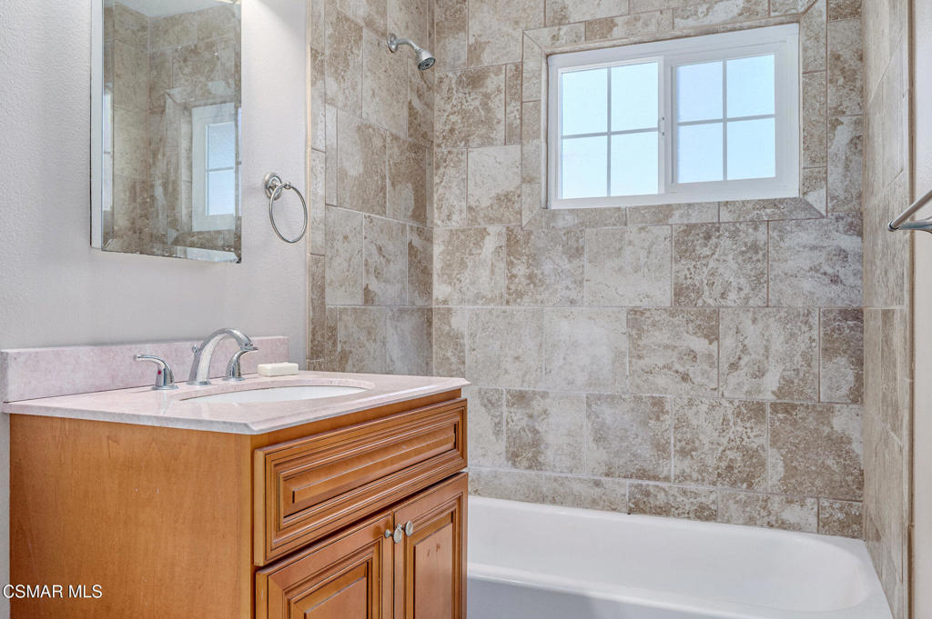 Casa Conejo-104 - 1000082 - Residential