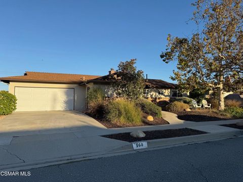 Photo of 560 Randy Drive, Newbury Park, CA 91320 (MLS # 225005224) Photo of 560 Randy Drive, Newbury Park, CA 91320 (MLS # 225005224)
