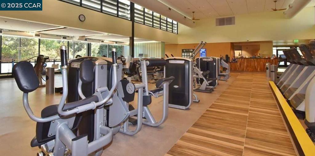 ROSSMOOR - Residential