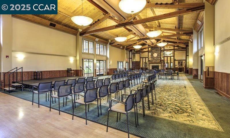 ROSSMOOR - Residential