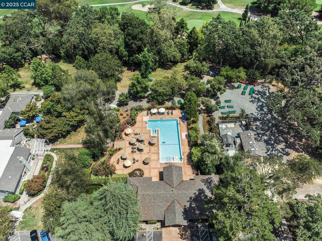 ROSSMOOR - Residential