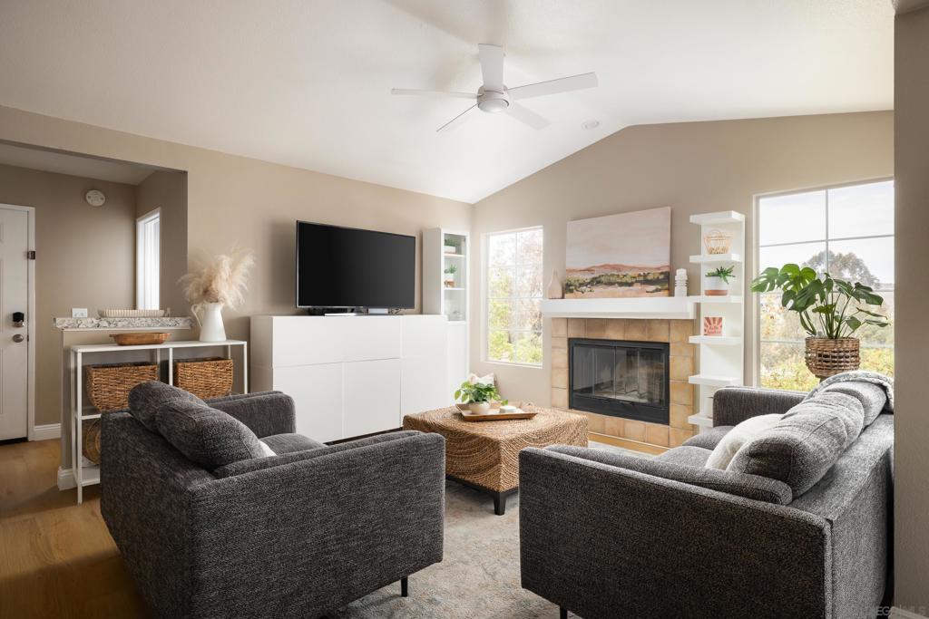 18656 Caminito Cantilena 279, San Diego CA 92127