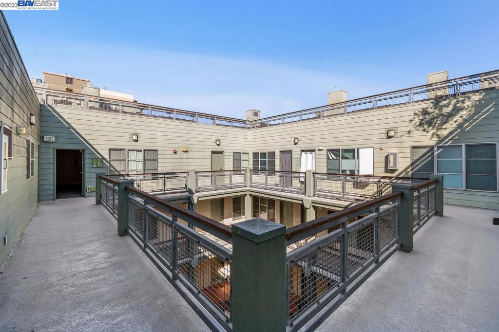 2407 Telegraph Ave 506