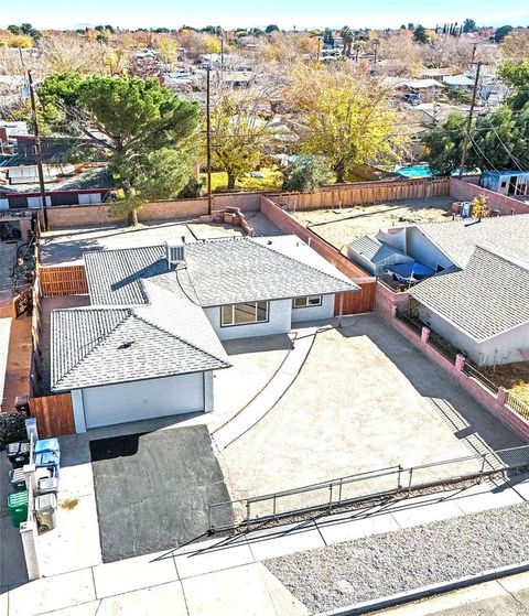 Photo of 44532 Andale Ave, Lancaster, CA 93535 (MLS # PW25223152)