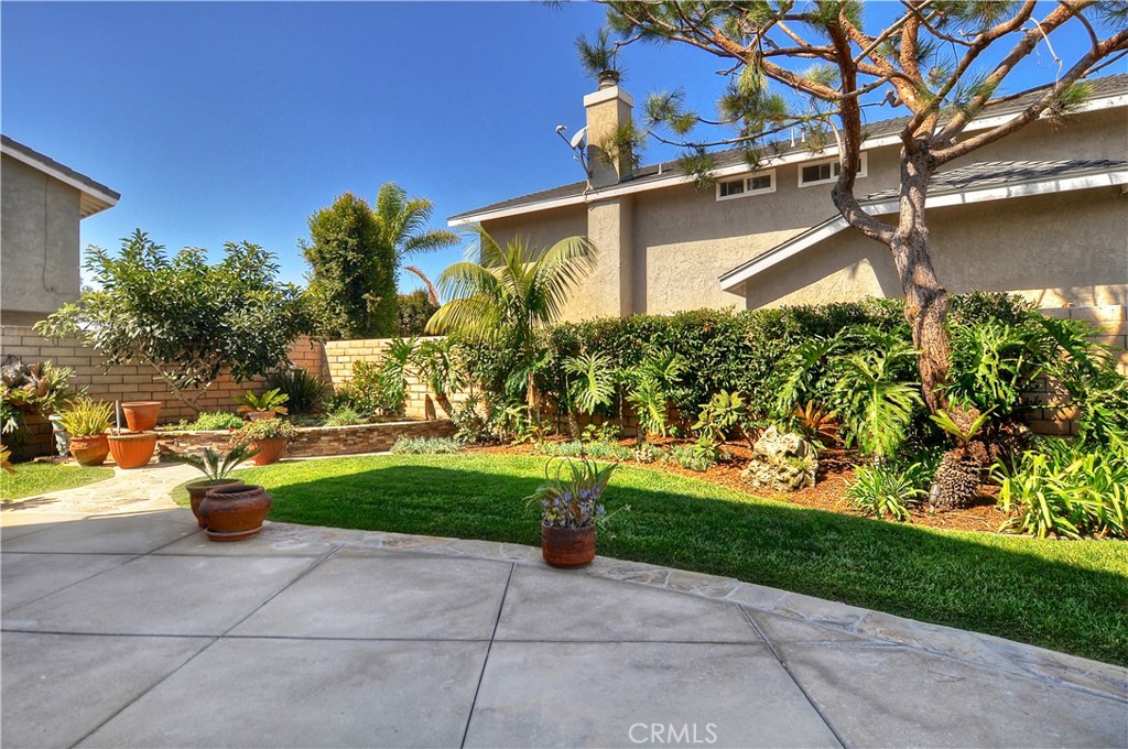 Bolsa Landmark (BLAN) - Residential