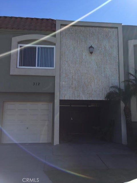 Photo of 312 10th Street #L, Huntington Beach, CA 92648 (MLS # OC26204667)