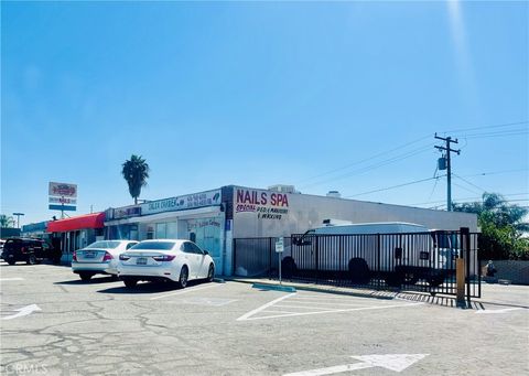 657 669 Glendora Avenue La Puente CA 91744