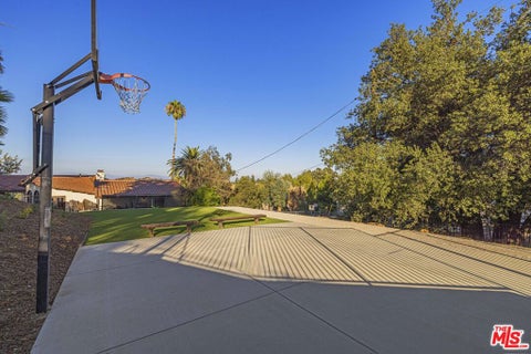 Tiny photo for 23911 Homezell Drive, West Hills, CA 91304 (MLS # 26852143)