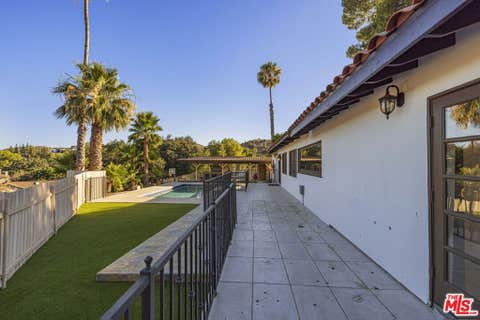 Tiny photo for 23911 Homezell Drive, West Hills, CA 91304 (MLS # 26852143)