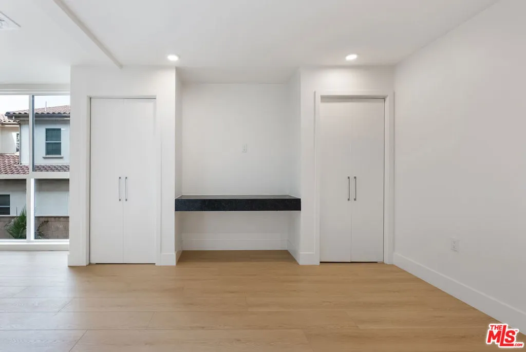 Cypress, California 90630, United States, ,1 BathroomBathrooms,Residential,Active,239298