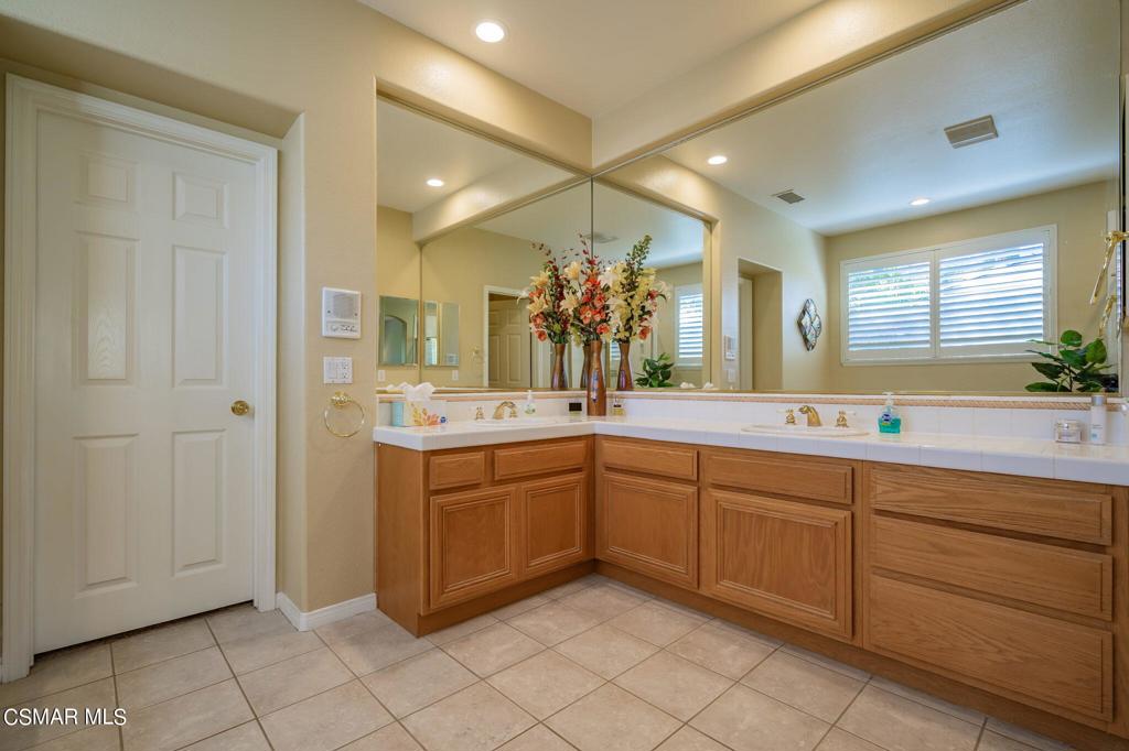 Sycamore Creeks-368 - 1003902 - Residential