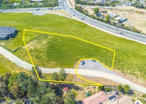 Photo of 15200 Woodglen Drive, Chino Hills, CA 91709 (MLS # AR26227703)