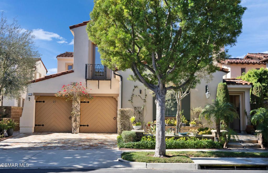 Photo of 27 Rose Trellis, Irvine, CA 92603 (MLS # 226000718)