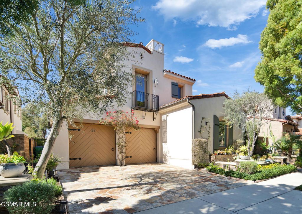 Photo of 27 Rose Trellis, Irvine, CA 92603 (MLS # 226000718)