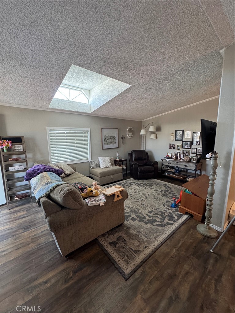 5001 W Florida 104