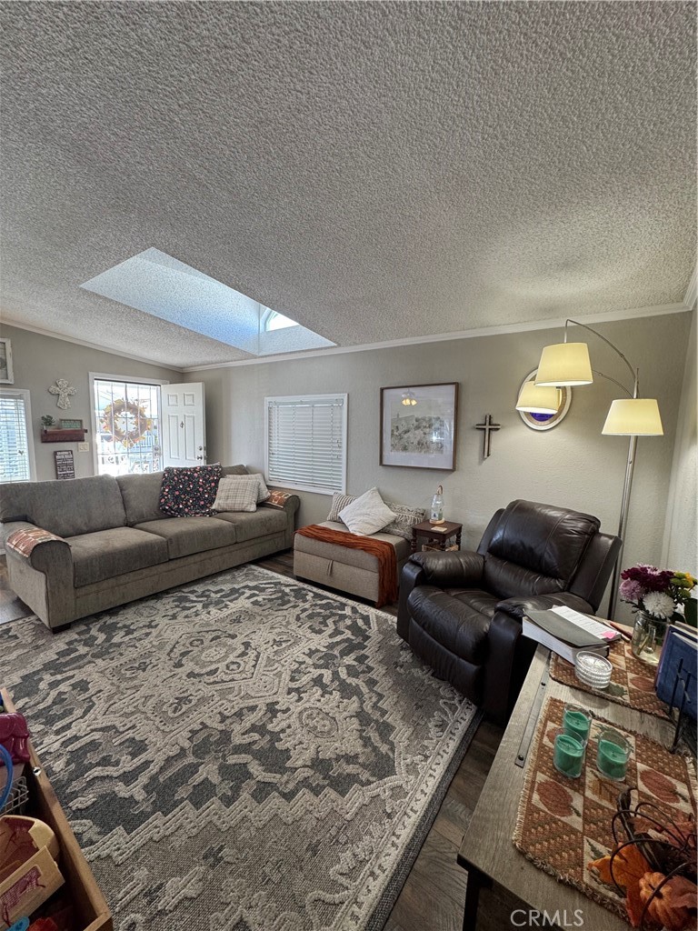 5001 W Florida 104