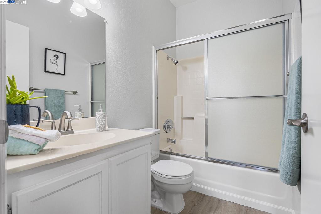 CENTRAL NEWARK - Residential