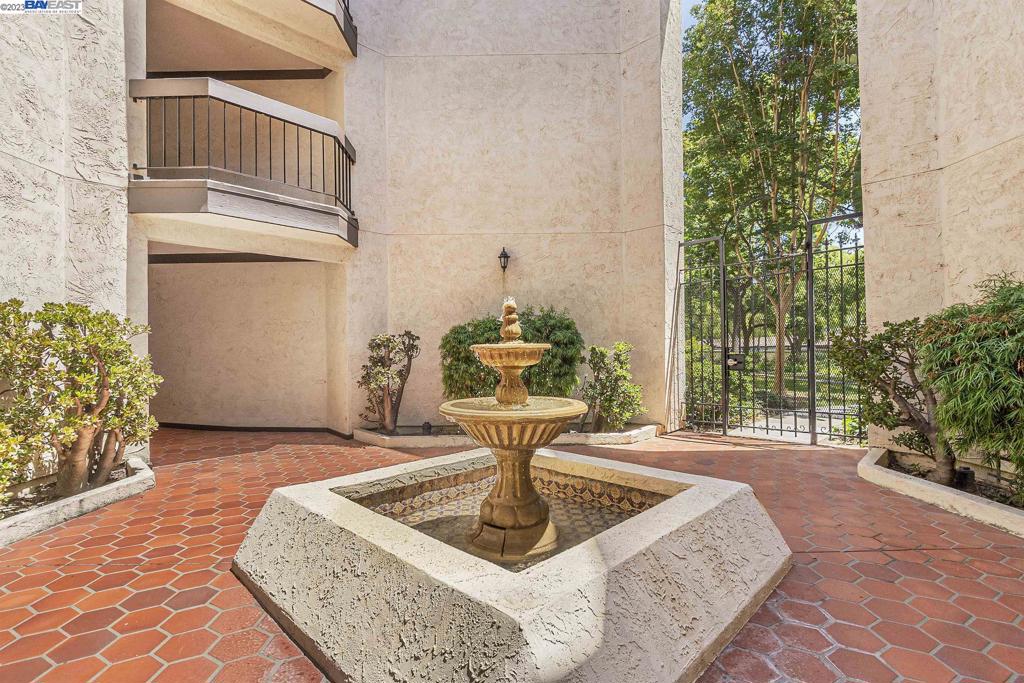 CENTRAL NEWARK - Residential