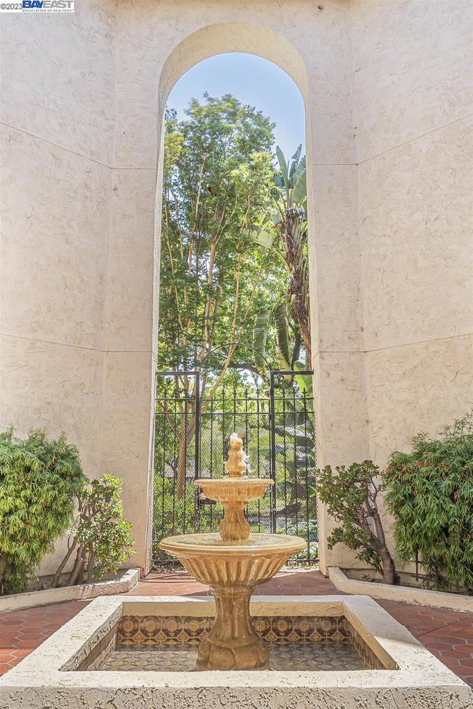 CENTRAL NEWARK - Residential