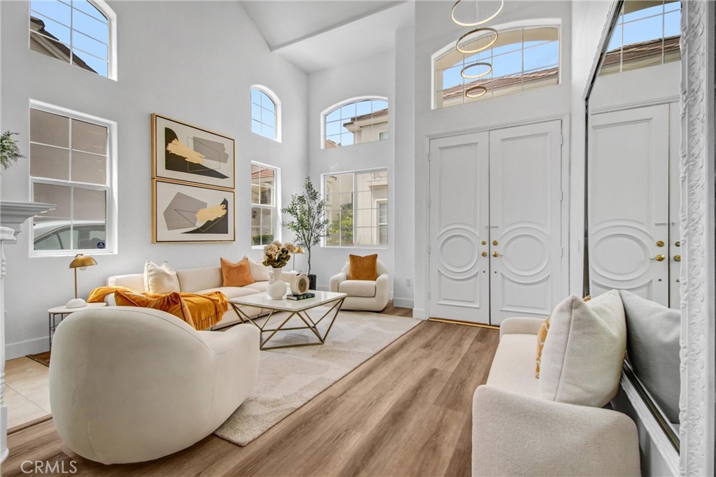 213 S 5th Avenue Unit#B