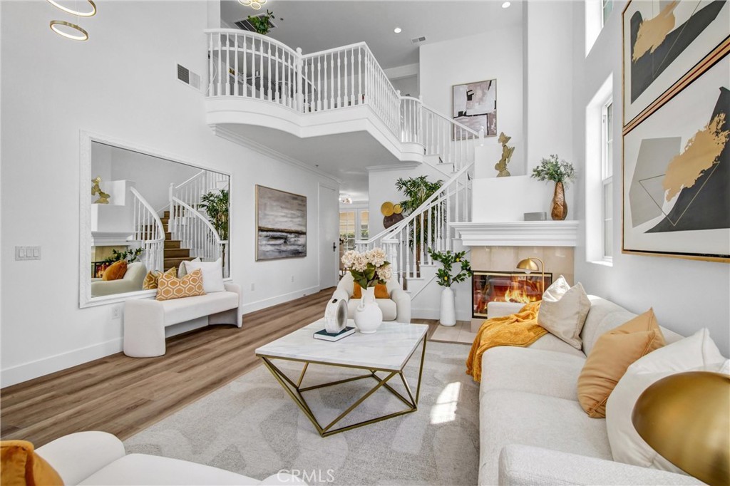 213 S 5th Avenue Unit#B