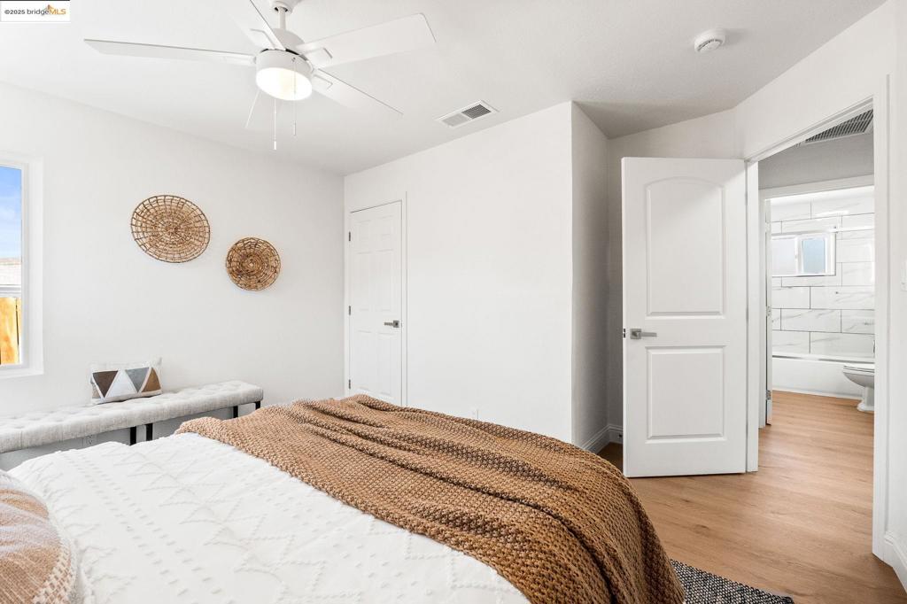 DAVIS WEST - Residential
