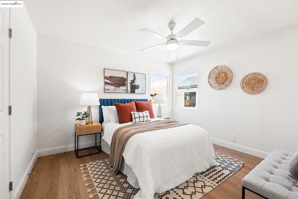 DAVIS WEST - Residential