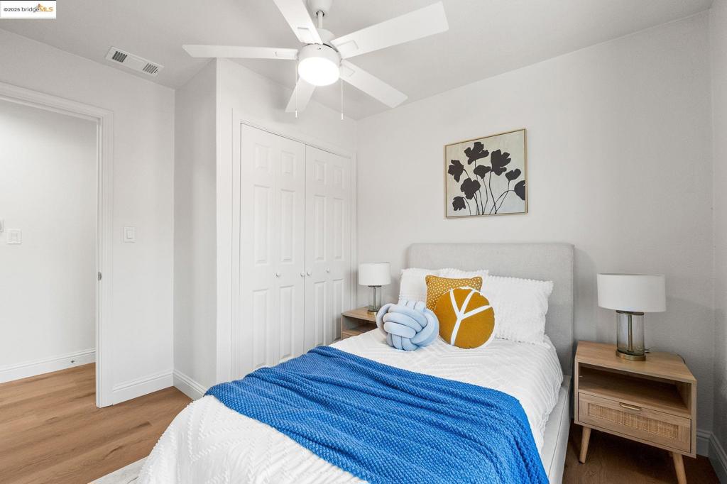DAVIS WEST - Residential