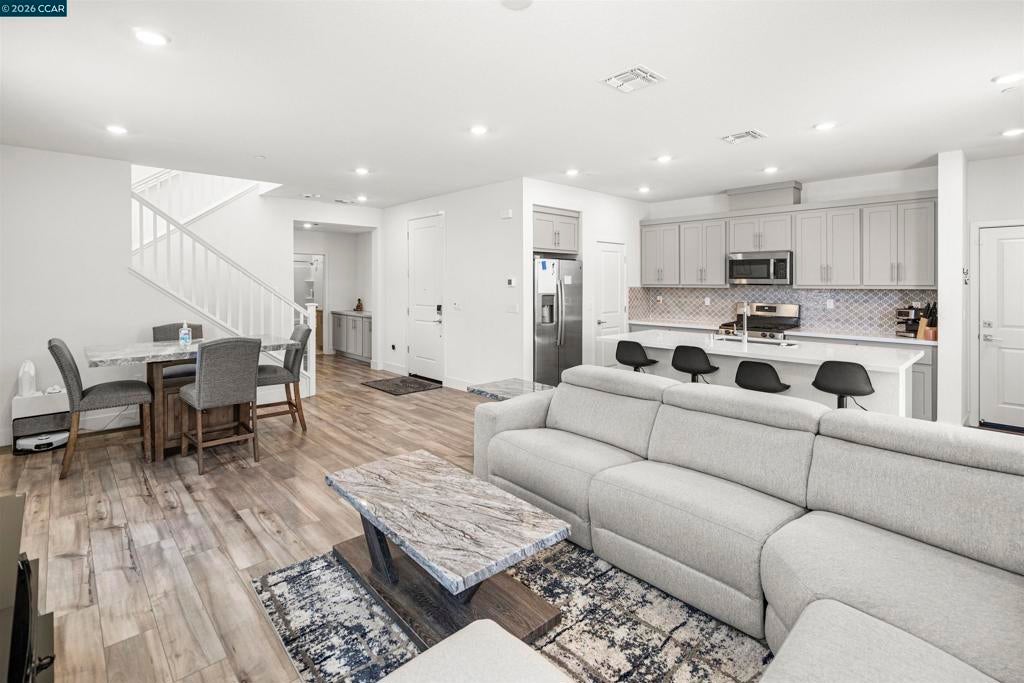 2214 Daimler St