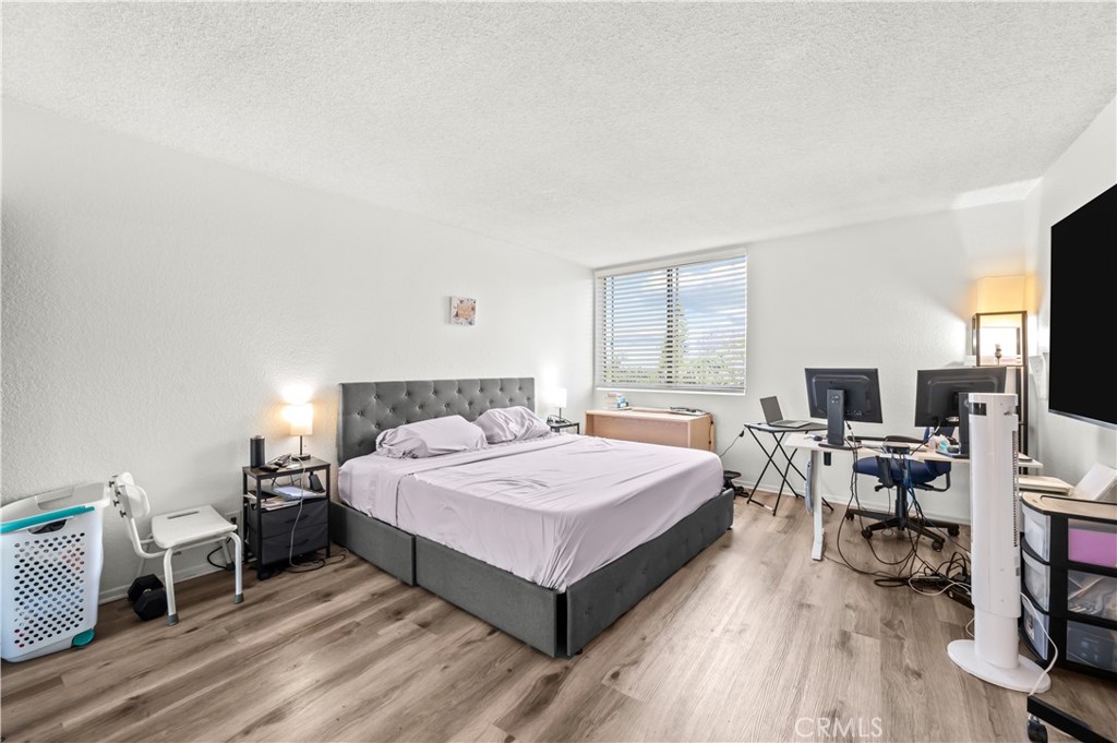 4505 California