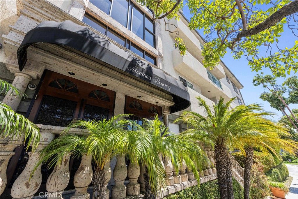 listing image 130720205025323088295