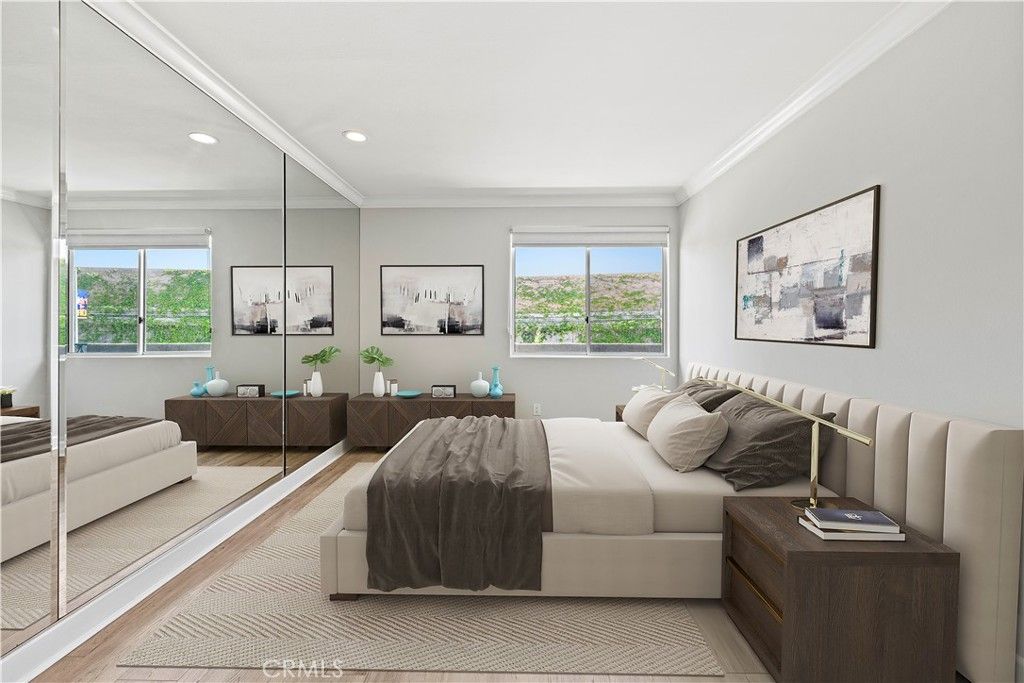 listing image 130722118067567764525