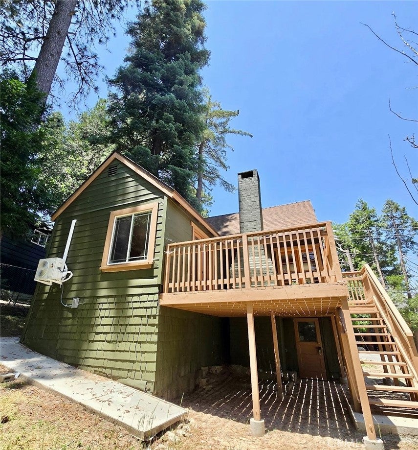585 Arrowhead Villa Road