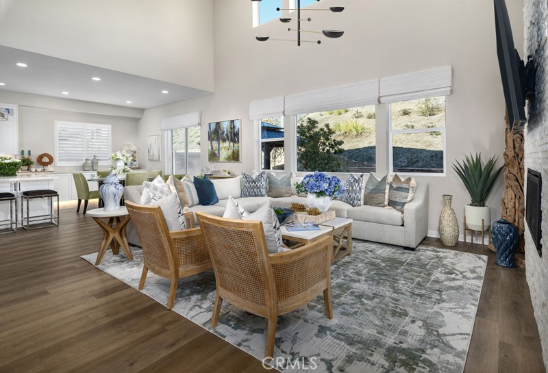 6556 Canyon Oaks Drive