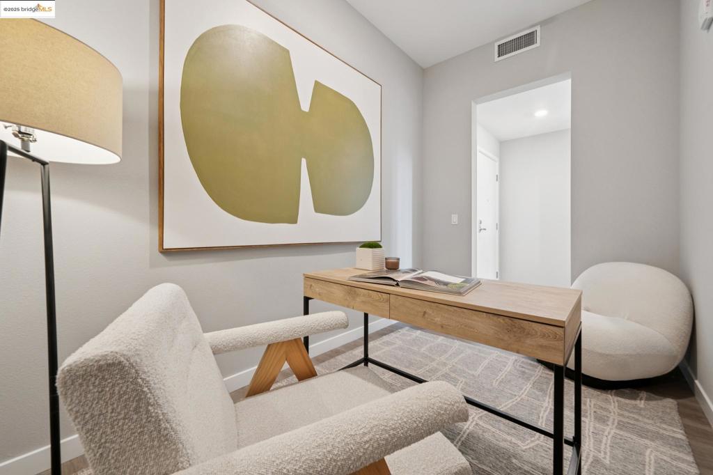 WEST OAKLAND - Residential