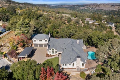 Photo of 700 Clipper Hill Rd, Danville, CA 94526 (MLS # 41117462)
