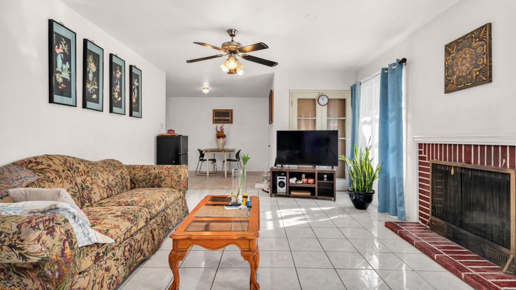 Demuth Park - Residential