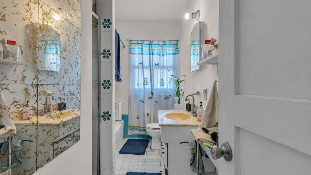 Demuth Park - Residential