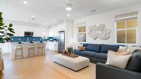 Photo of 1804 Eagle Road, Rialto, CA 92376 (MLS # SW26072472)