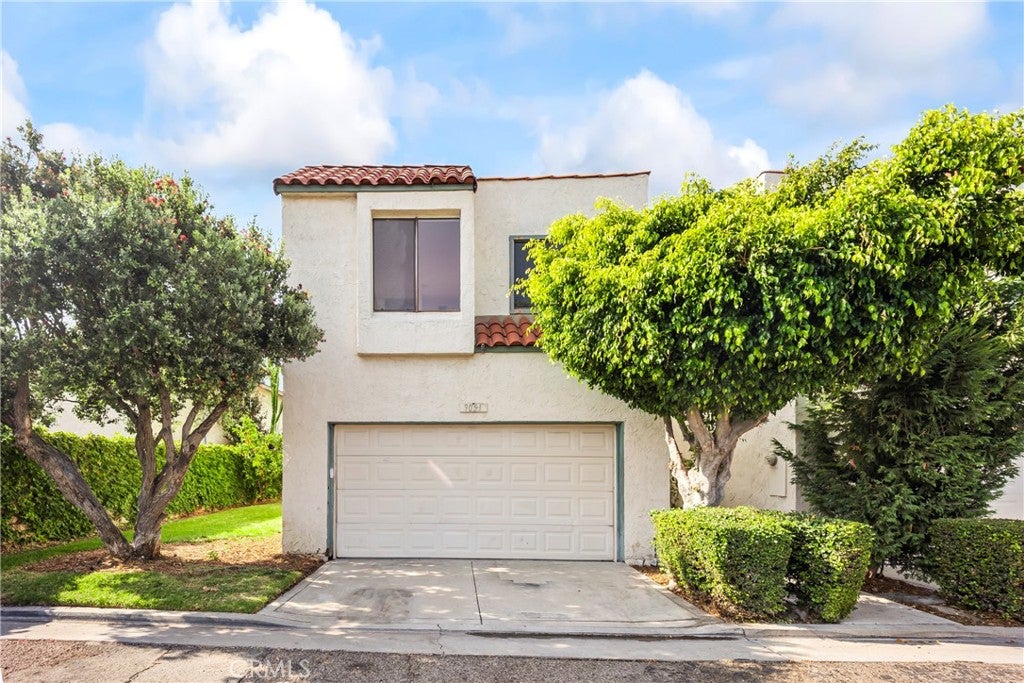 9051 BIOLA Lane