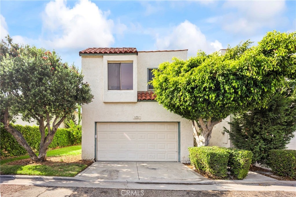 9051 BIOLA Lane