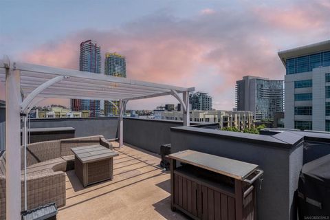550 Park Blvd 2602 San Diego CA 92101