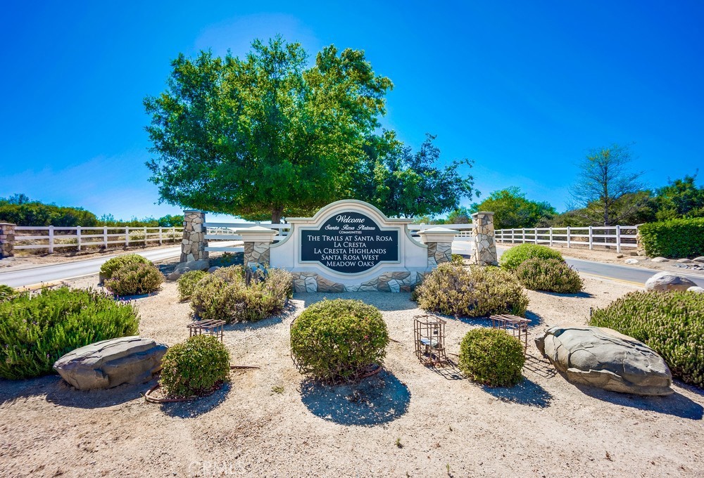 39555 Avenida Bonita