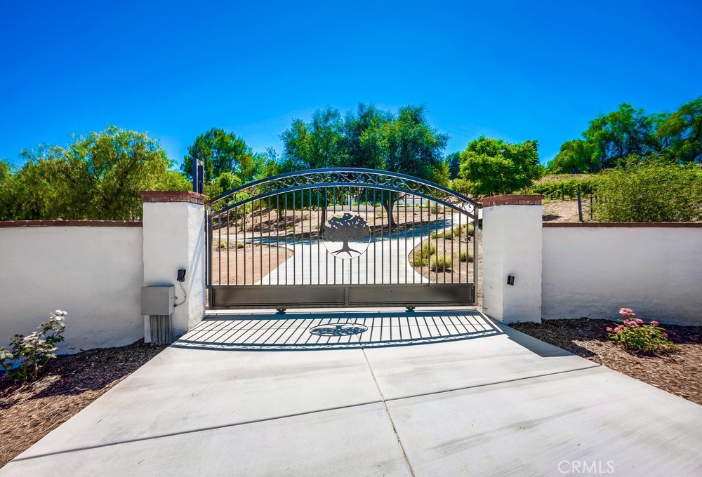 39555 Avenida Bonita